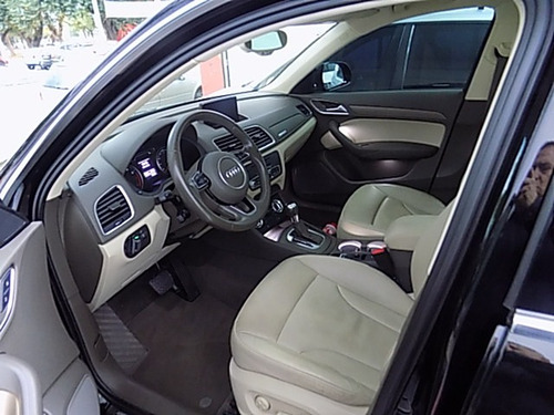 Audi Q3 2.0 Tfsi Ambiente Quattro 4p Gasolina S Tronic