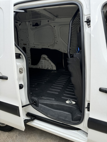 Peugeot Partner 1.6 Hdi 5 Puertas Mt