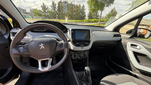 Peugeot 208 1.6 Allure Touchscreen
