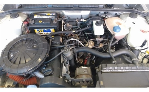 Volkswagen Voyage 1.8 Gl 8v Gasolina 4p Manual