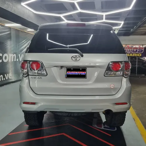 Toyota Fortuner 2017