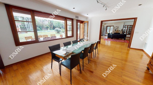 Libertador Al Rio, Chalet Sobre 2100mts. De Lote.