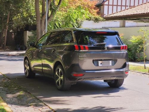 Imagen 7 de 13 de Peugeot 5008 Allure
