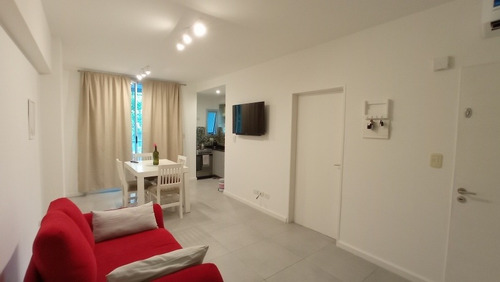 Imagen 8 de 29 de Alquiler Temporario Departamento Dos Ambientes Palermo Holywood, Cochera Privada Apta Camioneta, Jacuzzi, Parrillas