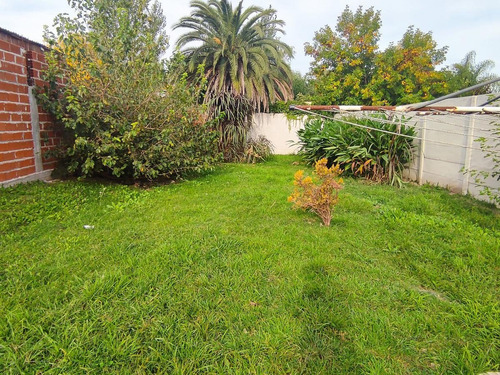 Imagen 5 de 6 de Venta Casa En City Bell Sobre Lote De 10x40 - 448 E/ 27 Y 28