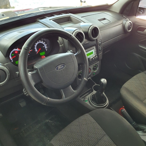 Ford Ecosport 1.6 Freestyle 2012 Preta Manual 4 Portas