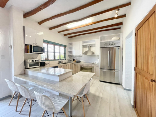 En Venta Hermoso Apartamento En El Conj Res The Yacth Club