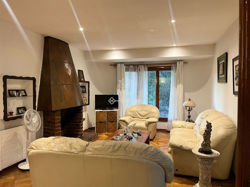 Casa Para Remodelar 4d 4b Barrio Las Lilas, Providencia