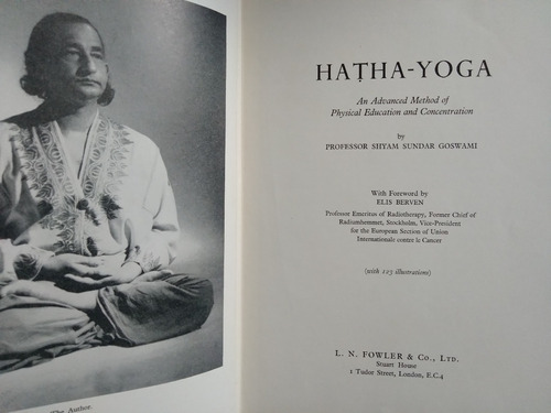 Hatha Yoga Goswani Advanced Method Physical Education Concen