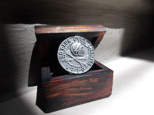 Moneda Calavera Plata .925 Pirata Nathan Drake Cofre