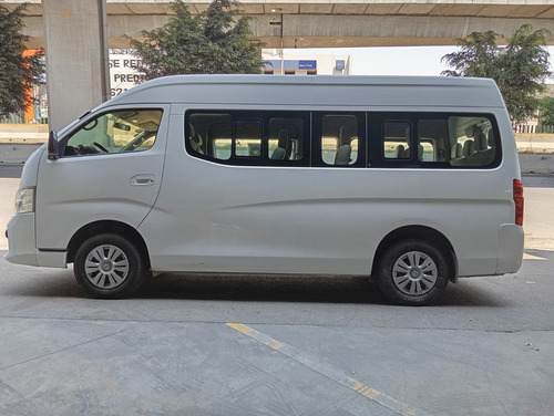 Nissan Urvan 2.5 15 Pas Amplia Aapack Seg Mt