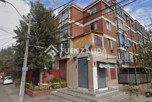 Departamento En Venta De 2 Dorm. En La Cisterna, Aepp