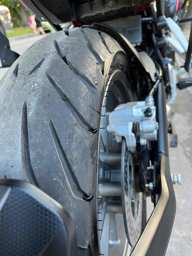 Imagen 12 de 19 de Benelli Trk 502