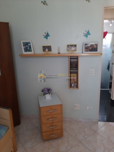 Imagem 18 de 22 de Ótimo Apartamento Com Sala Para Dois Ambientes, Com Piso De Granito, Sanca De Gesso Com Vitral E Iluminação; Sacada Com Vista Livre; 3 Dormitórios; 2 Banheiros; Cozinha E Lavanderia Com Armários Plan