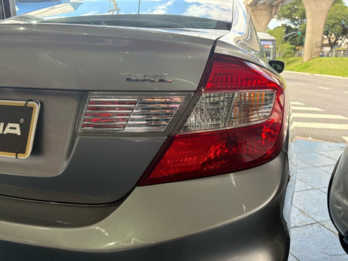 Honda Civic Honda Civic Sedan LXS 1.8/1.8 Flex 16V Mec. 4p - Cinza - 2013