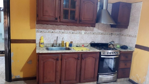 Imagen 11 de 22 de Vende Urgente - Chalet De 3 Ambientes En Venta - Moron Sur - Permuta