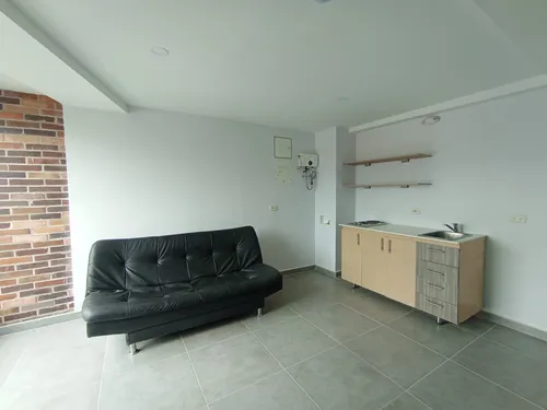 Arriendo Apartaestudio En Laureles