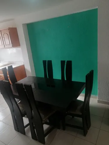 Se Renta Casa Amueblada, Con Estacionamiento, Jardín Y Vigi