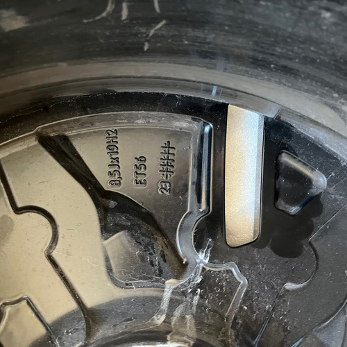 Roda Volvo Xc40 2024 8.5jx19h2 Liga Leve 32294213 Unidade (Usado)