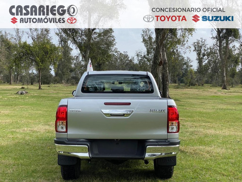 Toyota Hilux SR 4x2 Nafta