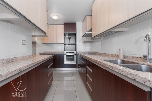 Departamento En Venta De 3 Dorm. En Vitacura