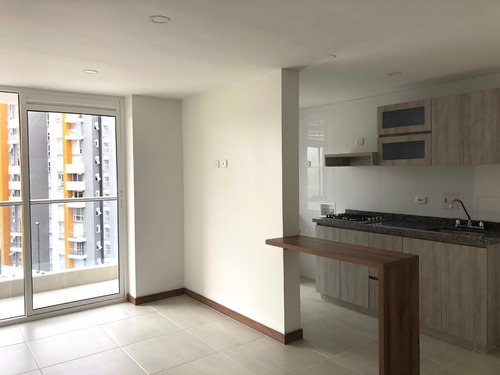 Imagen 1 de 11 de Apartamento En Venta - Baja Suiza - $220.000.000 - Av690