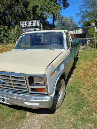 Ford F-100 3.6 Lujo