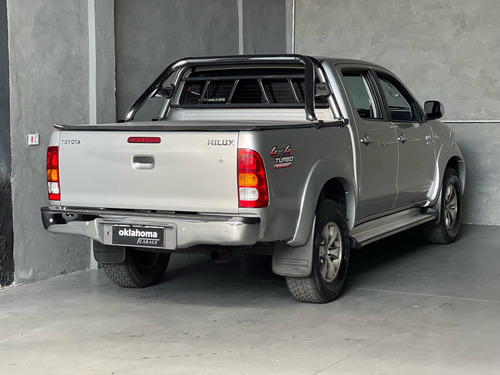 Toyota Hilux 2.7 SR 4X2 CD 16V GASOLINA 4P MANUAL