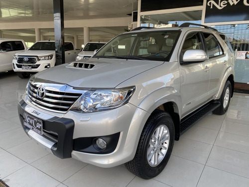 Imagem 1 de 15 de Hilux Sw4 Srv D4-d 4x4 3.0 Tdi Dies. Aut