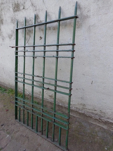Reja Antigua 71 Cm X 113 Cm (Usado)