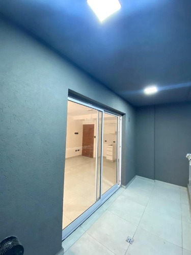 Imagen 7 de 14 de Departamento En Venta En Martin Coronado