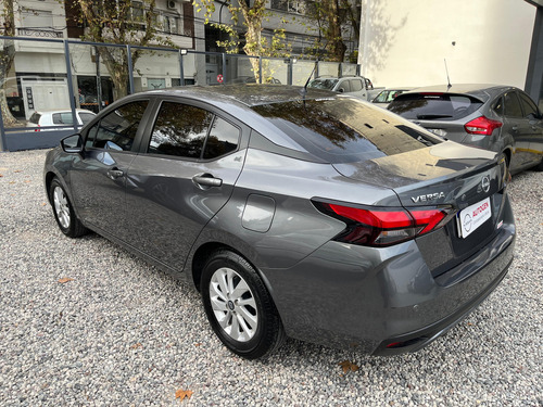Nissan Versa 1.6 Sense Mt