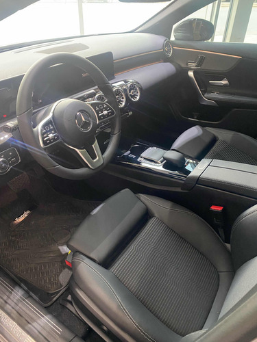 Mercedes-Benz Clase A 1.3 A200 163cv Progressive Sedan