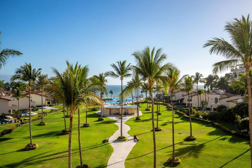 Beachfront Condo Caracoles 405 In Marina Vallarta