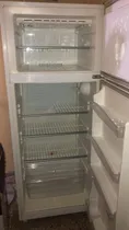 Comprar Heladera Briket Con Freezer En Perfecto Estado,1 Año De Uso
