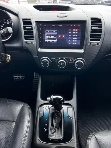 Kia CERATO PRO 1.6l Zenith At
