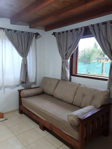 Imagen 4 de 17 de Casa Céntrica El Bolsón - Alquiler Turístico X Día - La Casita De María