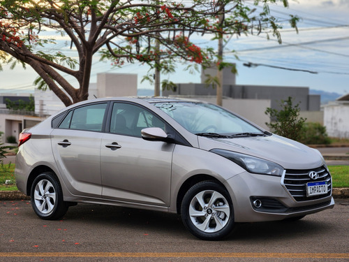 Hyundai HB20S 1.6 Comfort Style Flex Aut. 4p