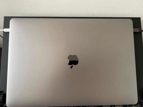 Macbook Pro 16 Core I9 16gb Ram 1tb Ssd Video 4gb