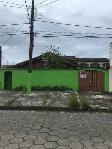 Imagem 1 de 14 de Casa No Litoral Com 02 Dormitórios Em Itanhaém.| 4055-pc