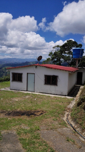 Imagen 2 de 14 de Casa Con Vista Espectacular En Zona Tranquila