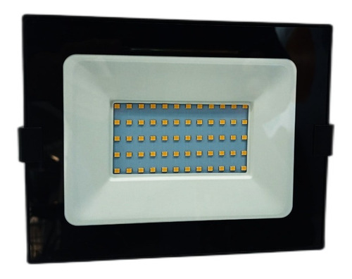Imagen 2 de 10 de Proyector Reflector Led Bellalux 50w Luz Fría Exterior