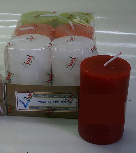 Imagen 2 de 8 de R610p - 1 Velas Redonda Perfumada 6x10 Cm / 40hs