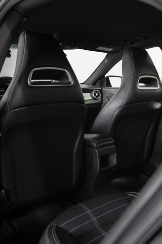 Mercedes-Benz 0 CLA-200 Urban 1.6 TB 16V/Flex Aut.