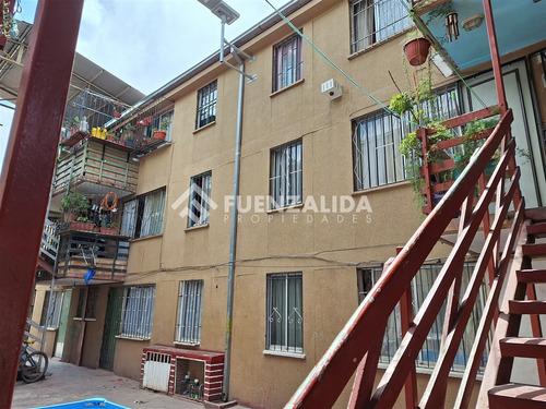 Departamento En Venta De 2 Dorm. En Puente Alto, Mmv