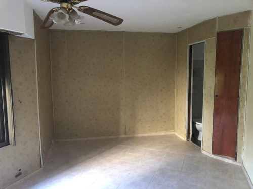 Imagen 10 de 14 de Casa Ph En Venta En Caseros