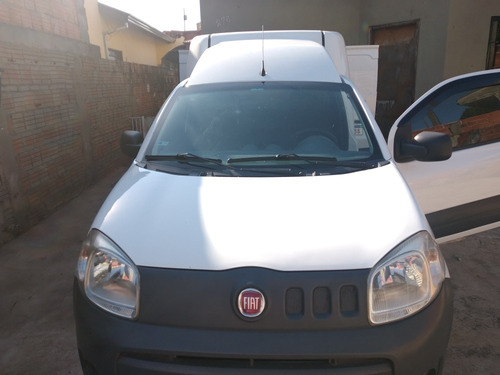 Imagem 1 de 9 de Fiat Fiorino 2017 1.4 Hard Working Flex 4p
