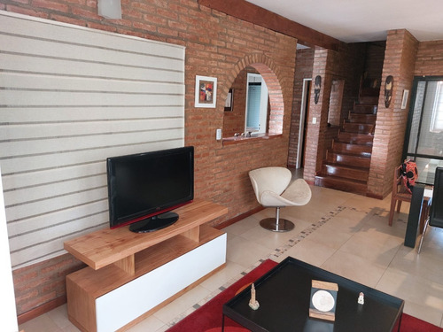 Casa En Venta En Barrio Privado, Acacias Blancas