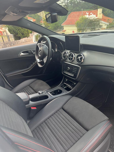 Mercedes-Benz Clase GLA 1.6 Gla250 4 matic Amg-line 211cv