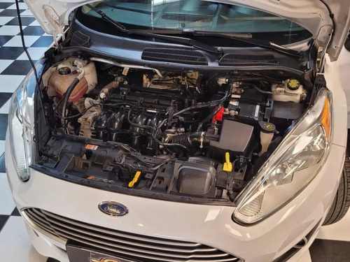 Ford Fiesta Kinetic 1.6 Se Plus 120cv